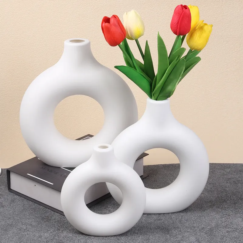 Vase V5A European
